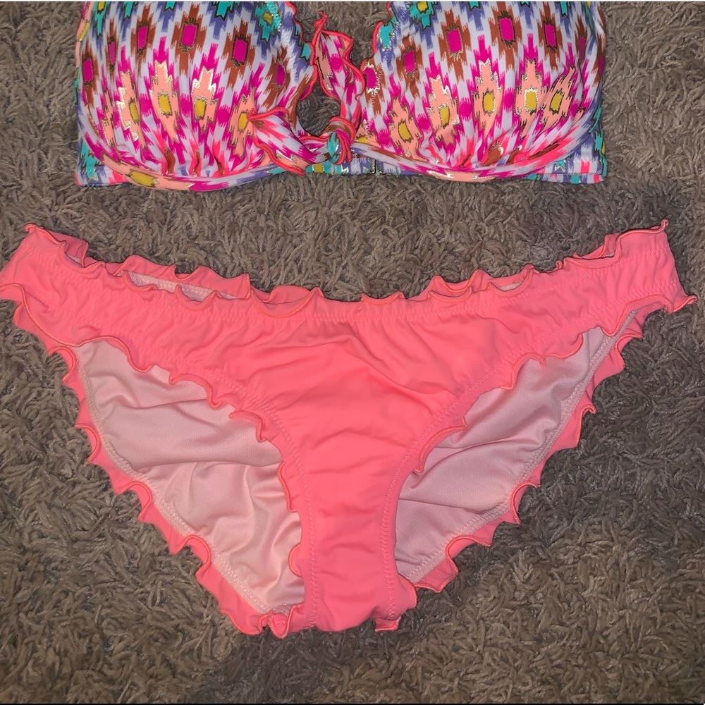 Bikini bottoms